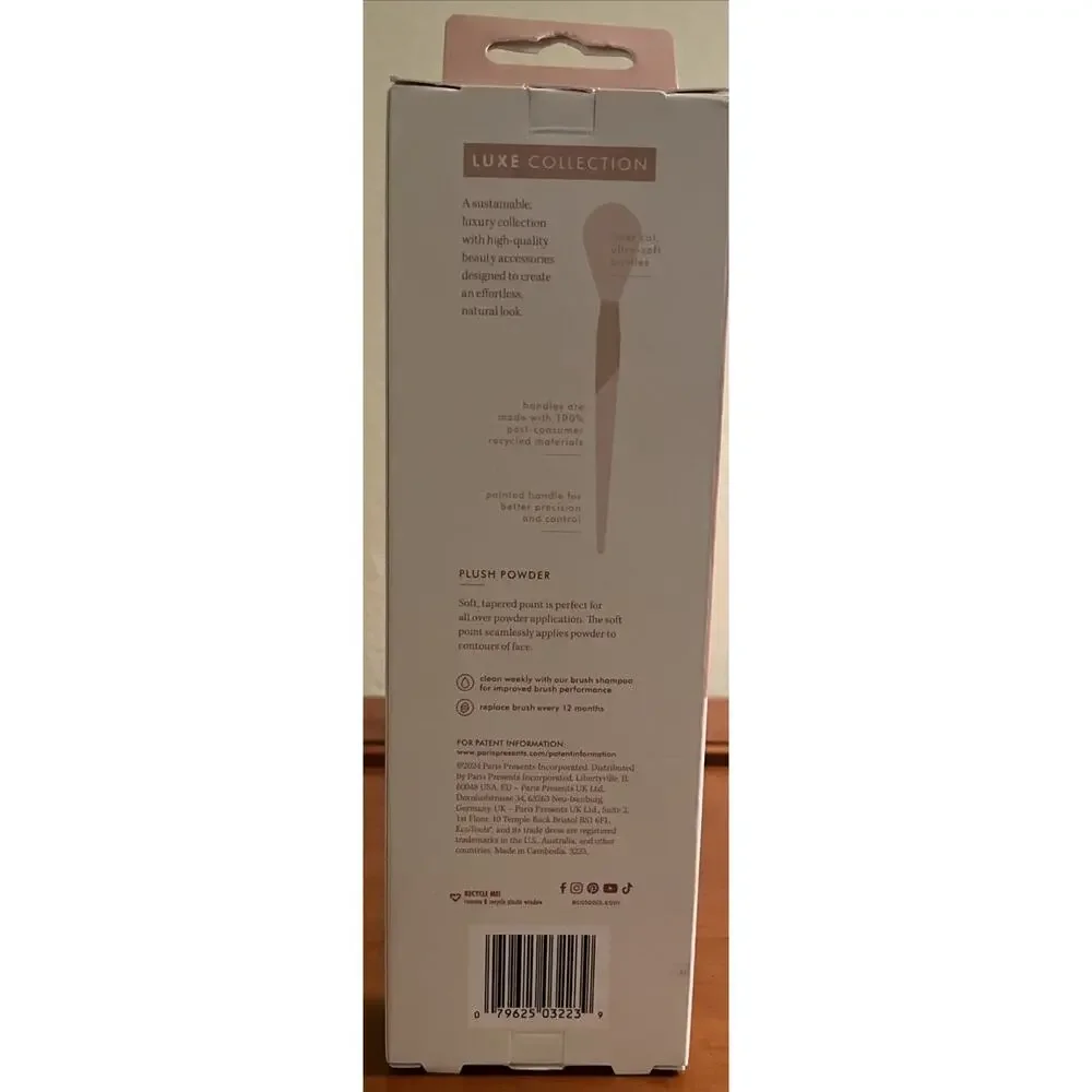 NWOT ECOTOOLS Luxe Collection Plush Pink Powder Makeup Brush